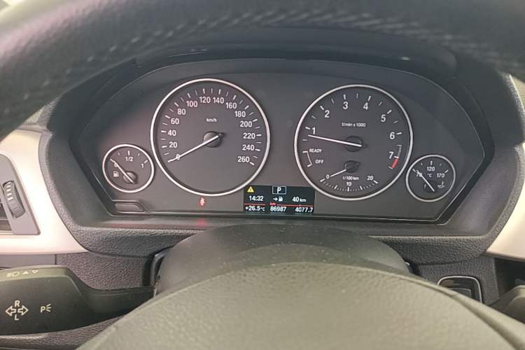 Used BMW 3 Series 2016 320i Fashion Model Instrument Cluster