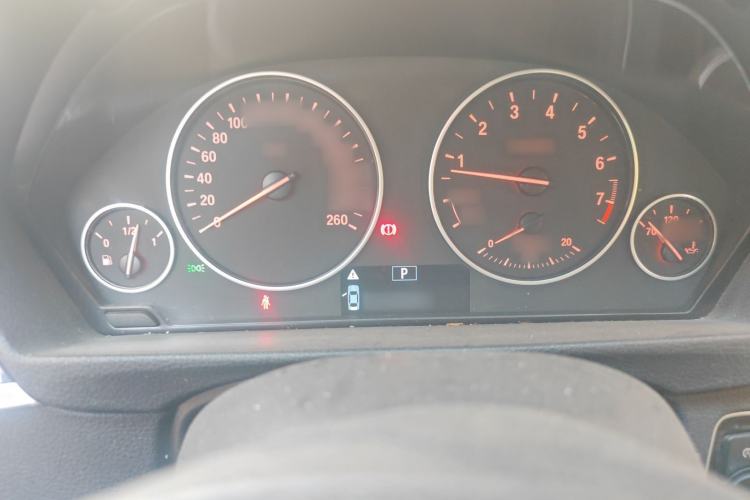 Used BMW 3 Series 2016 316Li Fashion Model Instrument Cluster