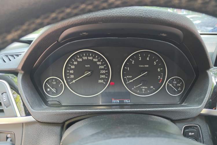 Used BMW 3 Series 2016 320i Fashion Model Instrument Cluster