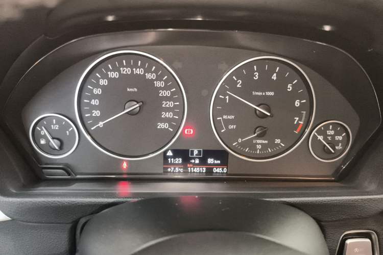 Used BMW 3 Series 2016 316i Fashion Model Instrument Cluster