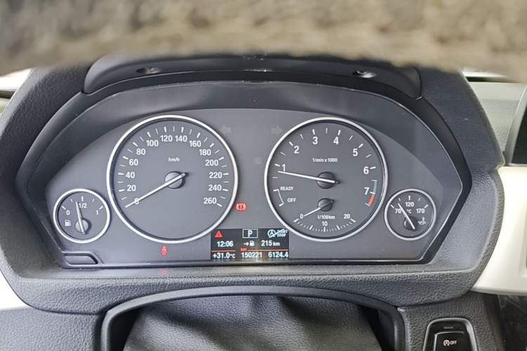 Used BMW 3 Series 2016 320i Fashion Model Instrument Cluster
