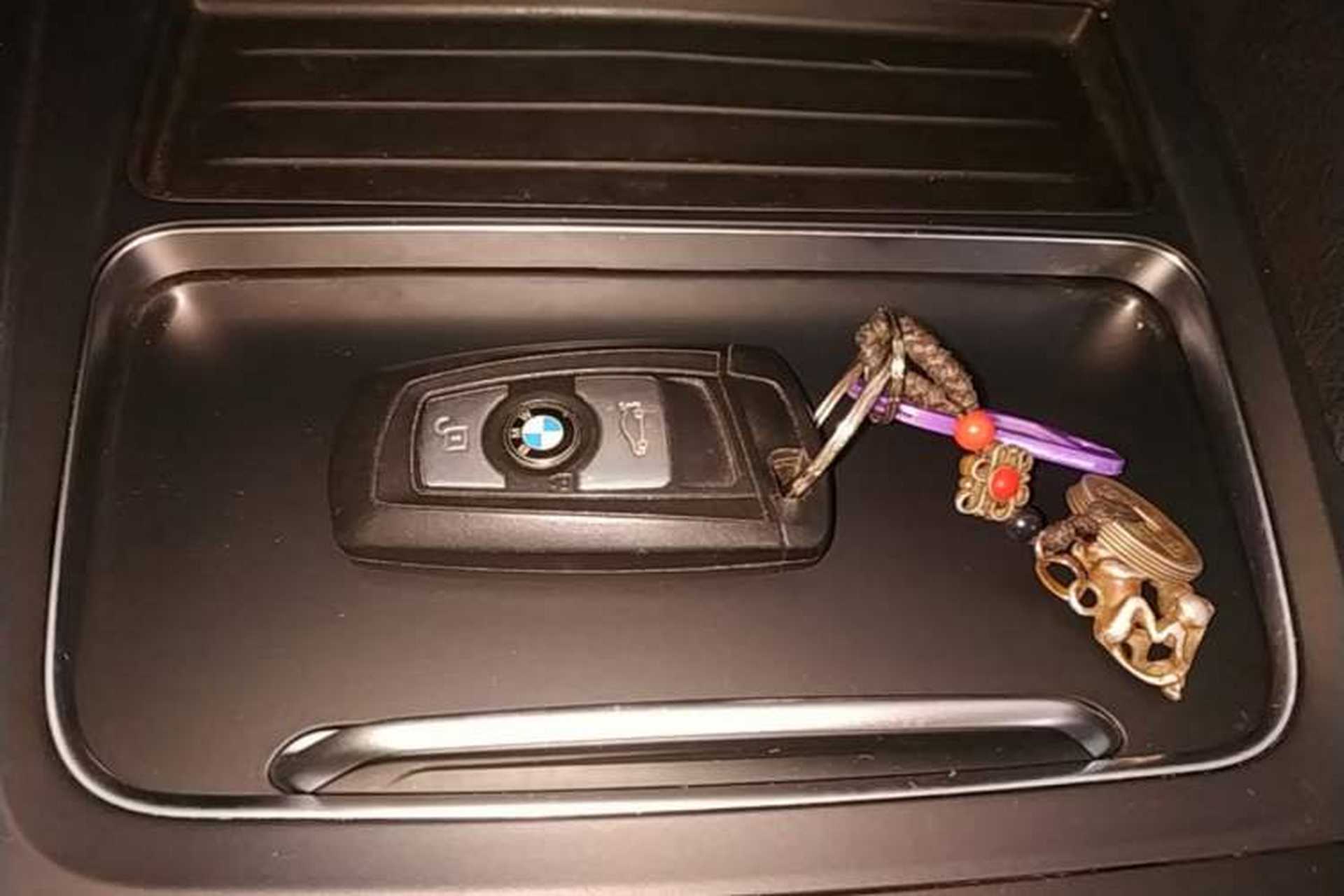 Used BMW 3 Series 2016 320Li Fashion Model Interior 1