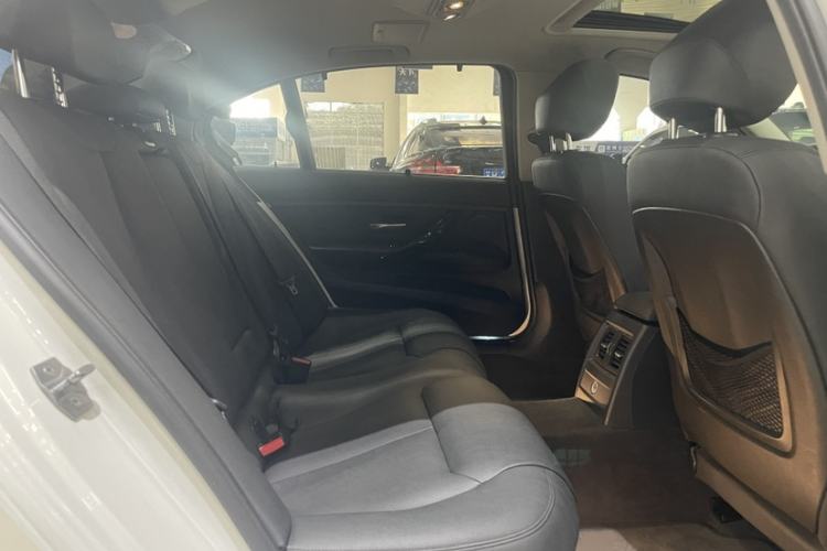 Used BMW 3 Series 2016 320Li Ambition Model Interior 1