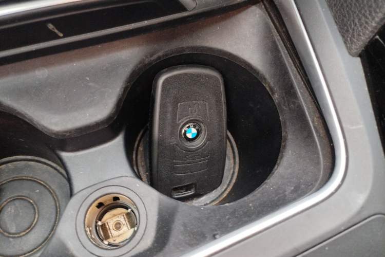 Used BMW 3 Series 2016 320Li Ambition Model Interior 1