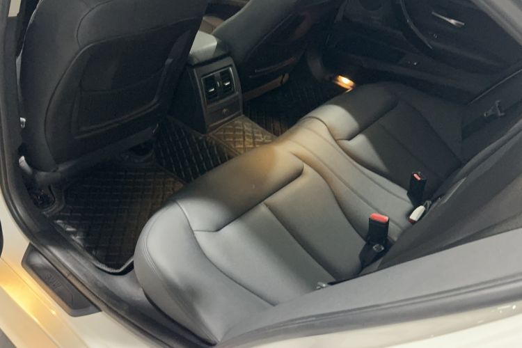 Used BMW 3 Series 2016 320Li Fashion Model Interior 2