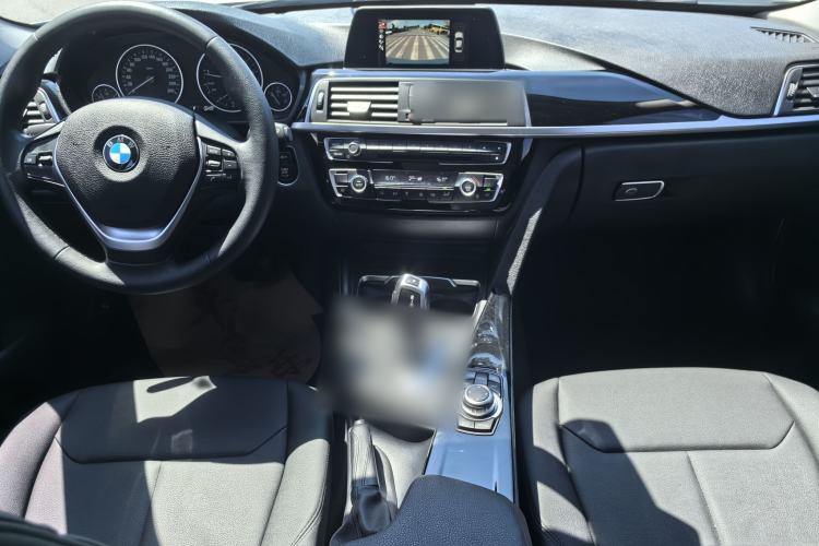 Used BMW 3 Series 2016 320Li Fashion Model Interior 2