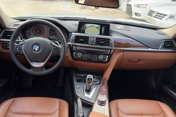 Used BMW 3 Series 2016 328Li Luxury Design Package Interior 2