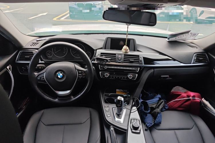 Used BMW 3 Series 2016 320Li Ambition Model Interior 2