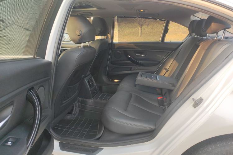 Used BMW 3 Series 2016 316Li Fashion Model Interior 2