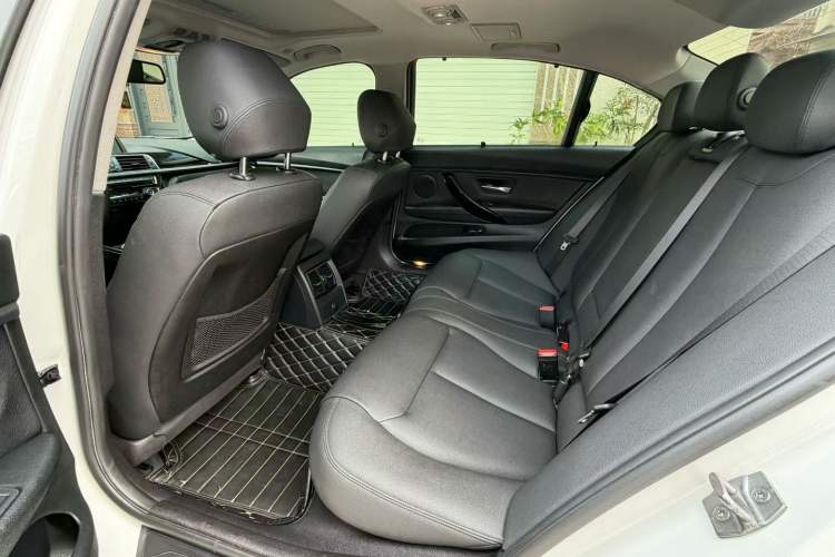 Used BMW 3 Series 2016 320Li Ambition Model Interior 2