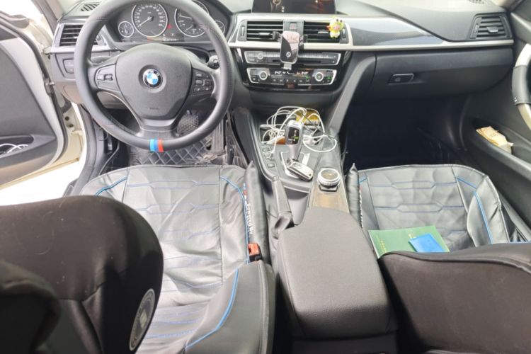Used BMW 3 Series 2016 320i Fashion Model Interior 2