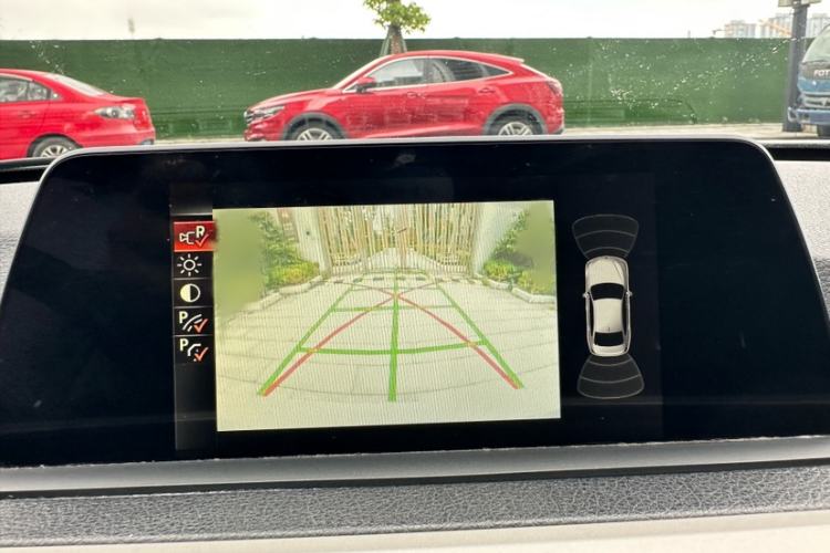 Used BMW 3 Series 2016 320Li Fashion Model Interior 3