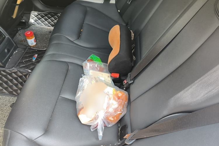 Used BMW 3 Series 2016 320Li Fashion Model Interior 4
