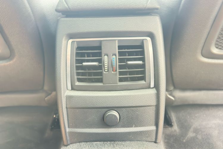 Used BMW 3 Series 2016 320Li Fashion Model Interior 5
