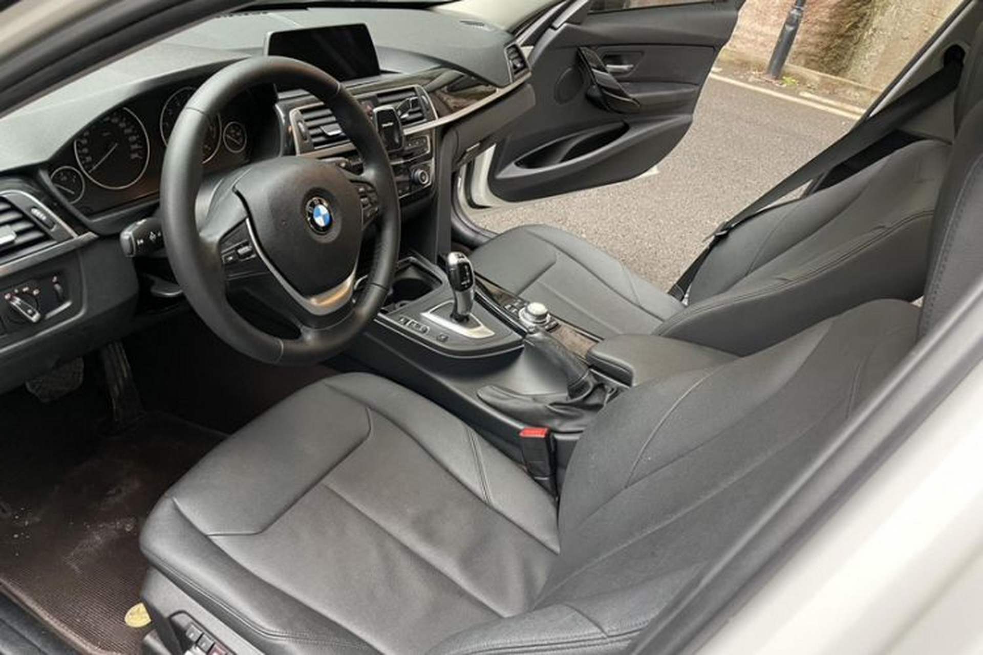 Used BMW 3 Series 2016 320Li Fashion Model Interior 6