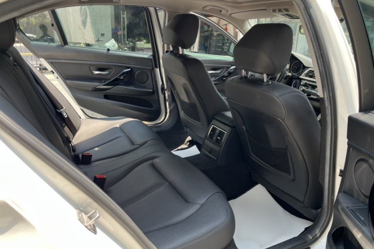 Used BMW 3 Series 2016 320Li Ambition Model Interior 6