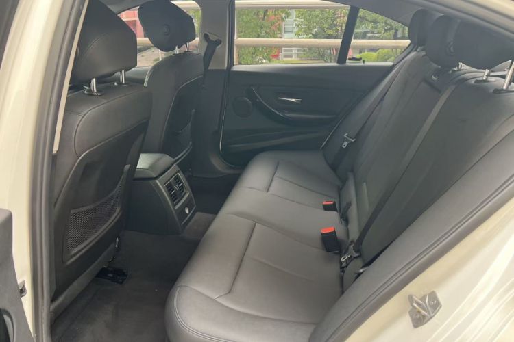 Used BMW 3 Series 2016 316i Fashion Model Interior 6