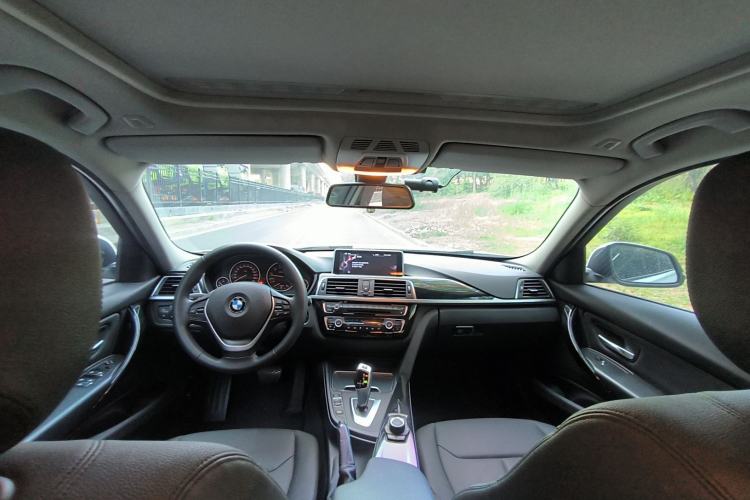 Used BMW 3 Series 2016 316i Fashion Model Interior 7