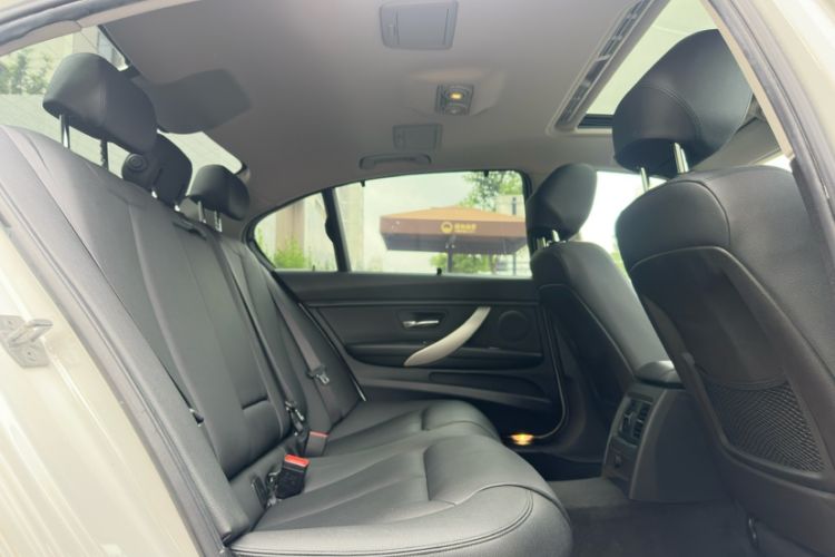 Used BMW 3 Series 2016 320Li Fashion Model Interior 7