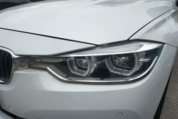 Used BMW 3 Series 2016 316i Fashion Model Left Front Headlight