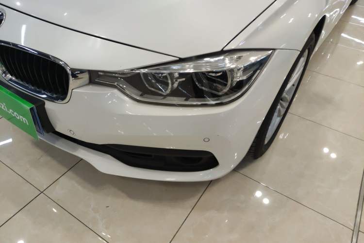Used BMW 3 Series 2016 320i Fashion Model Left Front Headlight