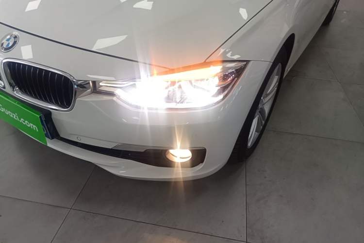 Used BMW 3 Series 2016 320Li Fashion Model Left Front Headlight