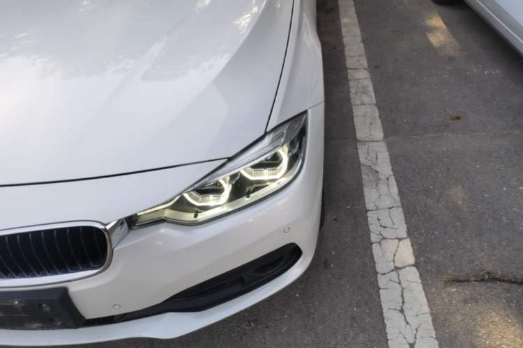 Used BMW 3 Series 2016 316i Fashion Model Left Front Headlight