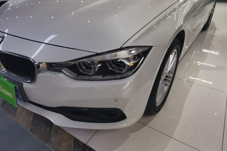 Used BMW 3 Series 2016 320i Fashion Model Left Front Headlight