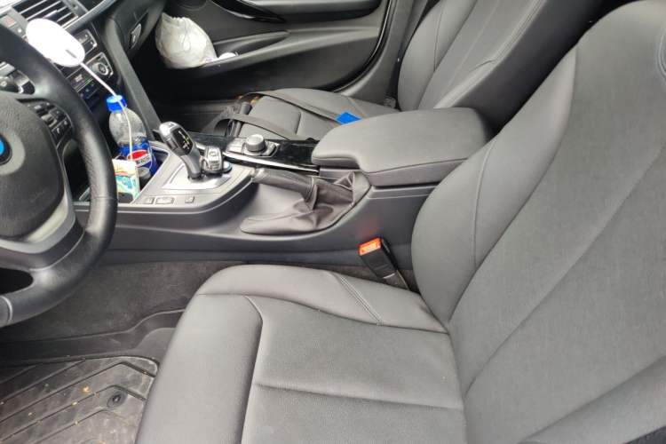 Used BMW 3 Series 2016 320Li Ambition Model Left Front Seat