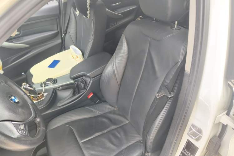 Used BMW 3 Series 2016 328Li Fashion Model Left Front Seat