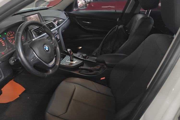 Used BMW 3 Series 2016 320Li Ambition Model Left Front Seat