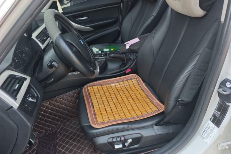 Used BMW 3 Series 2016 316Li Fashion Model Left Front Seat