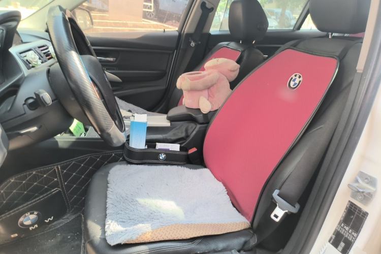 Used BMW 3 Series 2016 320Li Fashion Model Left Front Seat