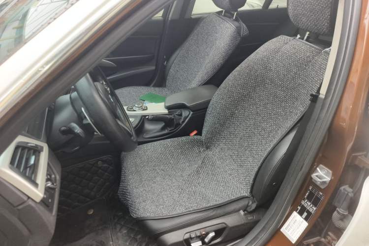 Used BMW 3 Series 2016 320Li Fashion Model Left Front Seat