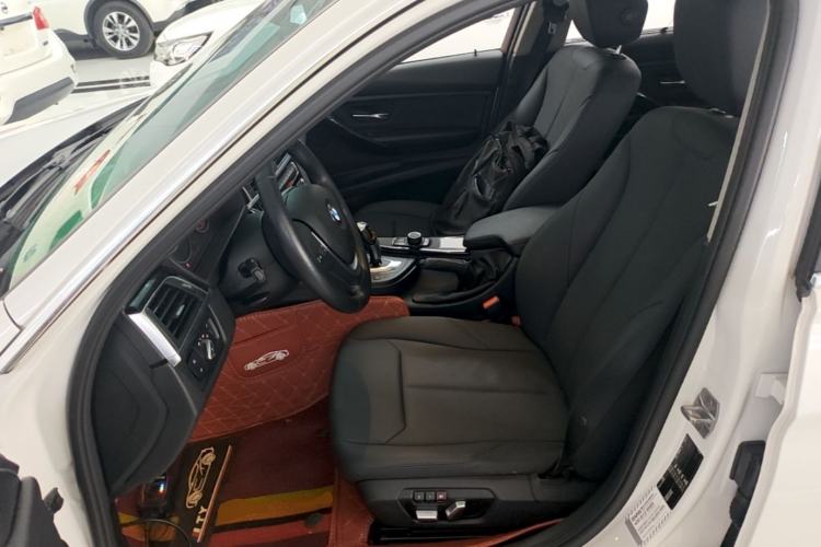 Used BMW 3 Series 2016 320Li Ambition Model Left Front Seat