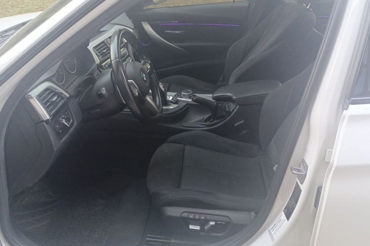 Used BMW 3 Series 2016 320i M Sport Left Front Seat