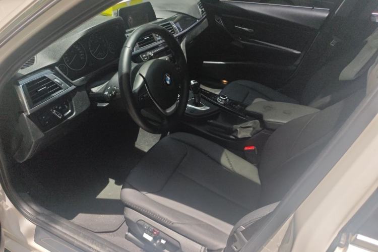 Used BMW 3 Series 2016 320Li Fashion Model Left Front Seat