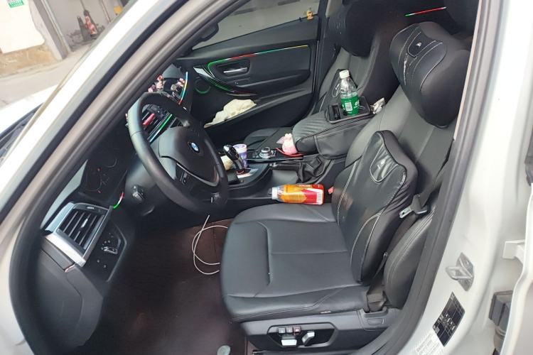 Used BMW 3 Series 2016 320i Fashion Model Left Front Seat