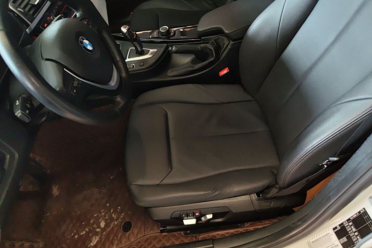 Used BMW 3 Series 2016 320Li Ambition Model Left Front Seat
