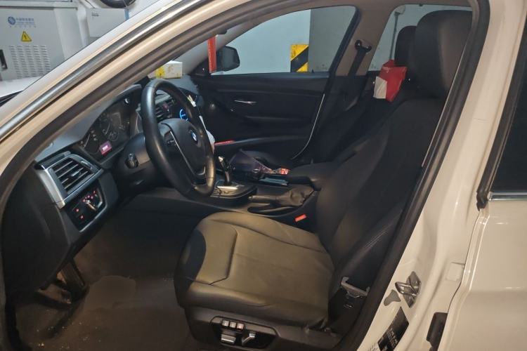 Used BMW 3 Series 2016 320Li Ambition Model Left Front Seat