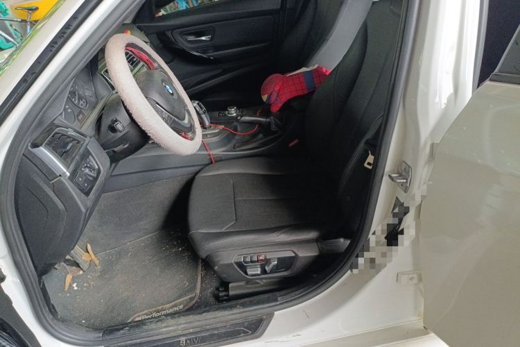 Used BMW 3 Series 2016 320i Fashion Model Left Front Seat