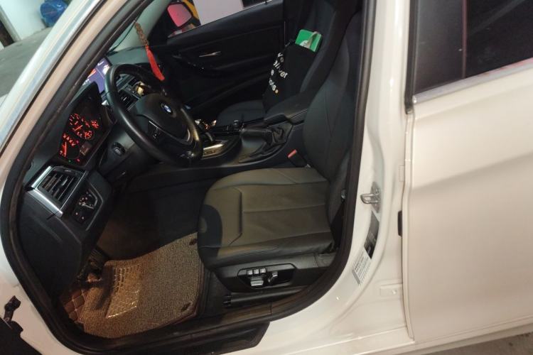 Used BMW 3 Series 2016 320Li Ambition Model Left Front Seat