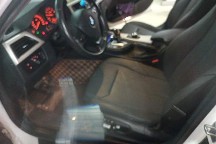 Used BMW 3 Series 2016 320Li Ambition Model Left Front Seat