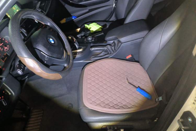 Used BMW 3 Series 2016 320Li Ambition Model Left Front Seat