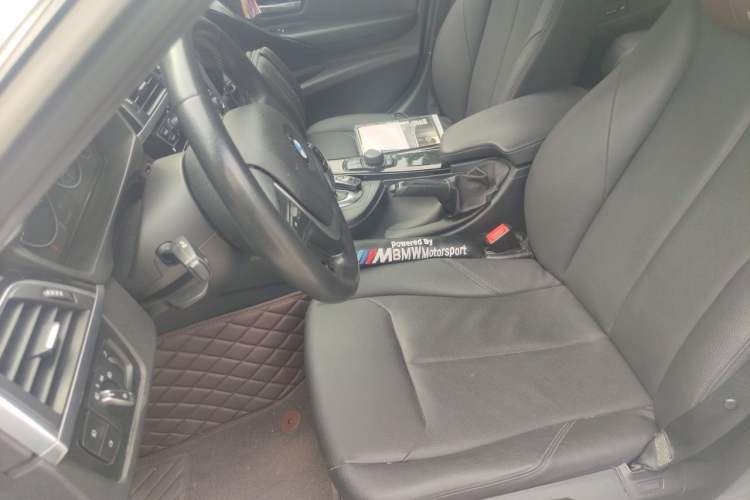 Used BMW 3 Series 2016 320Li Ambition Model Left Front Seat