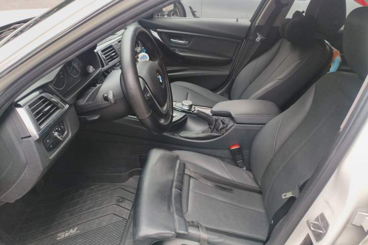 Used BMW 3 Series 2016 320Li Ambition Model Left Front Seat