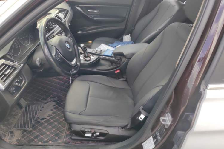 Used BMW 3 Series 2016 320Li Fashion Model Left Front Seat