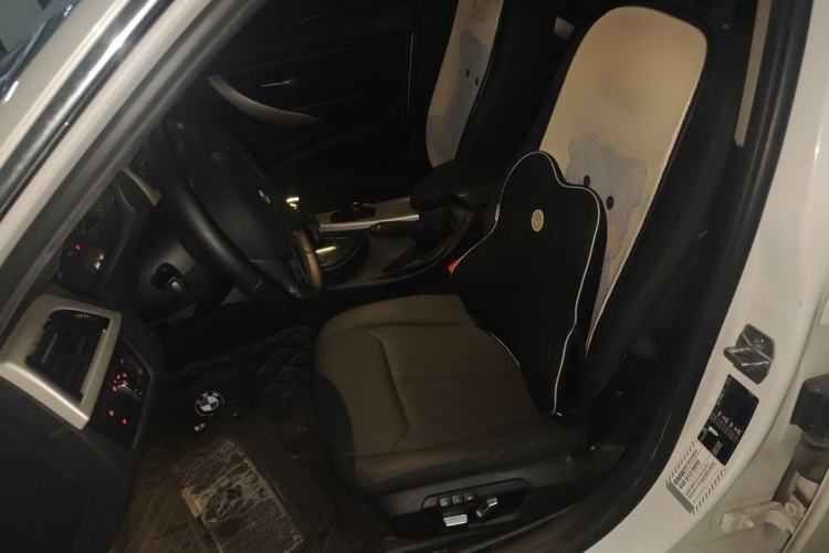Used BMW 3 Series 2016 320Li Ambition Model Left Front Seat