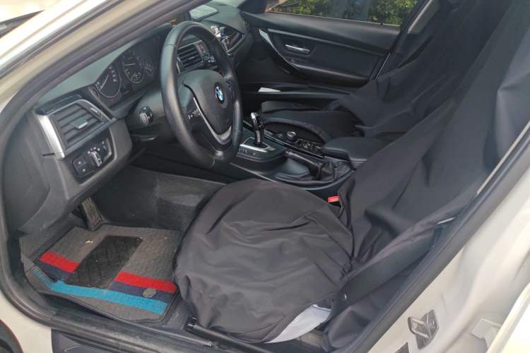 Used BMW 3 Series 2016 316Li Fashion Model Left Front Seat
