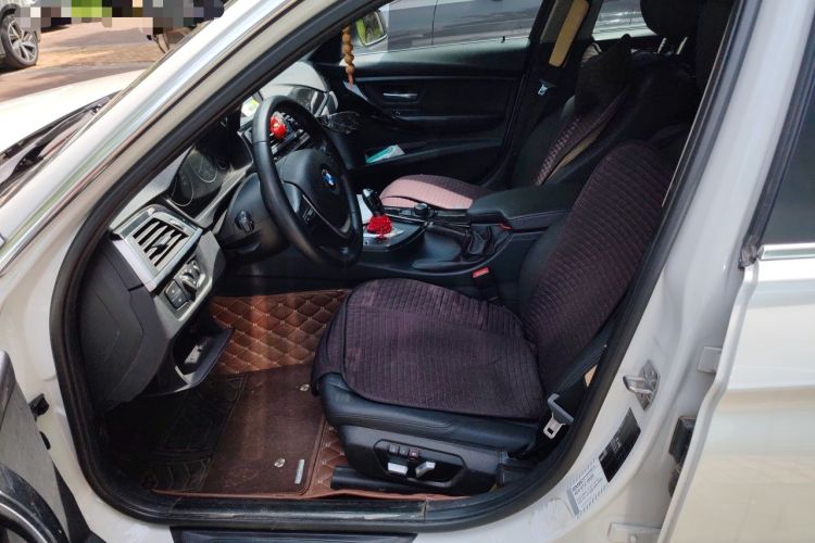 Used BMW 3 Series 2016 316Li Fashion Model Left Front Seat